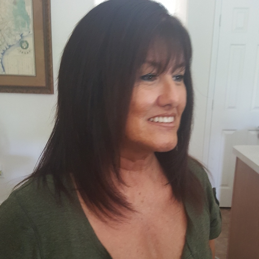 Meet your Posher, Roxanne